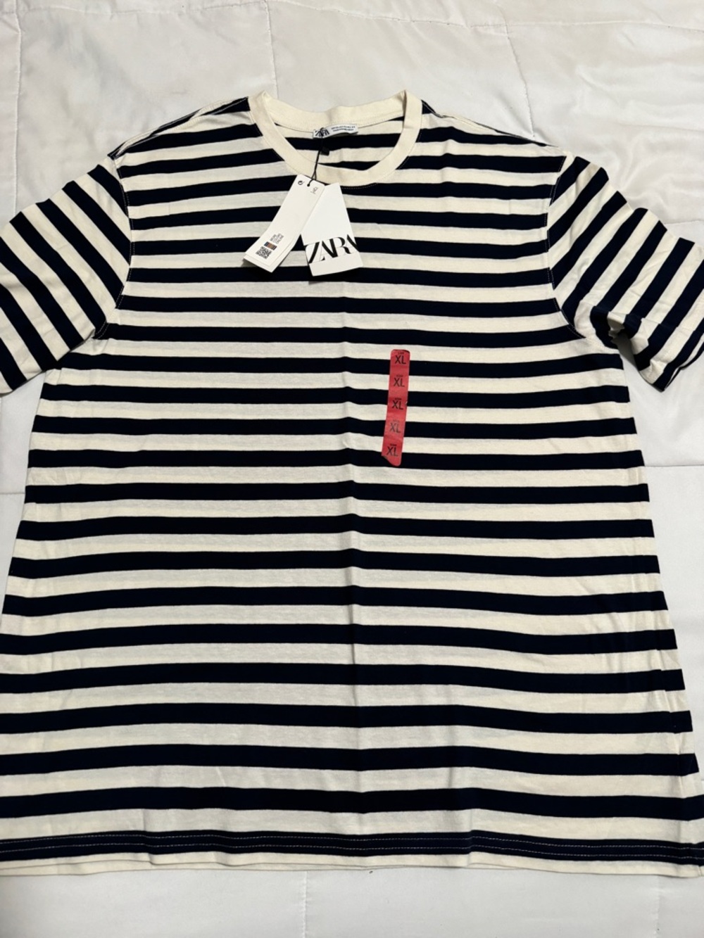 Brand New! Mens Zara Navy and White Striped Crewneck Tee- XL